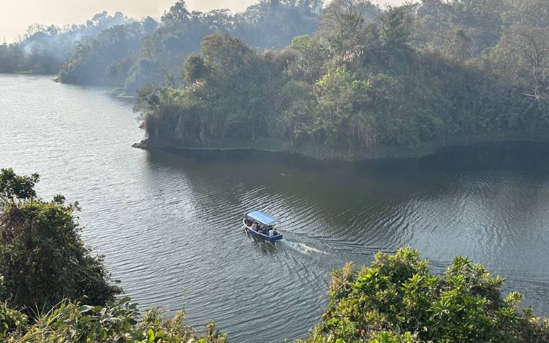 engine boat sailed on the lake