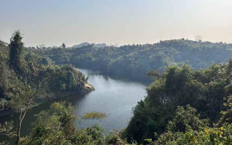 vatiary lake natural scenery